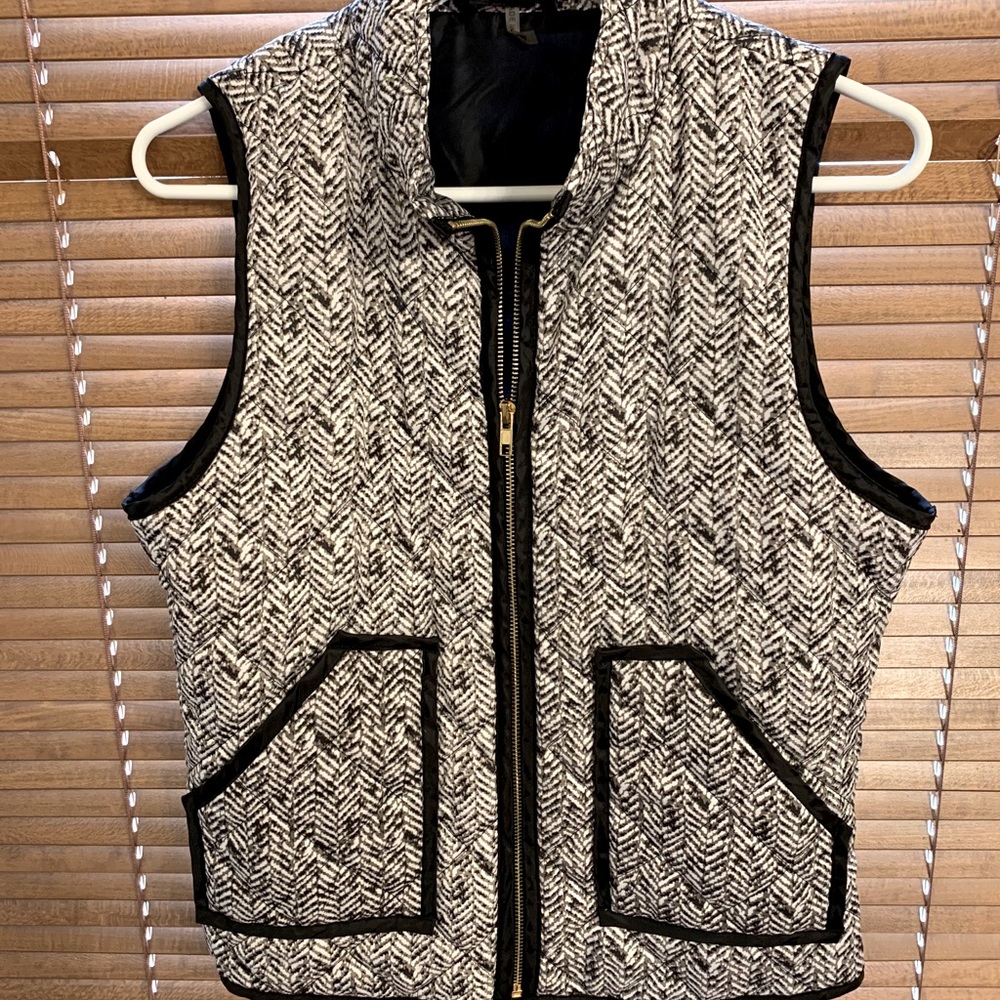 E2 Clothing vest